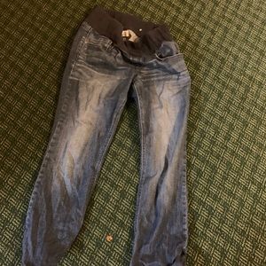Gap maternity jeans 28 6